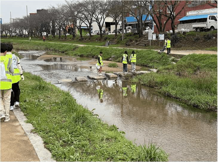 홍성천 지킴이 출동!